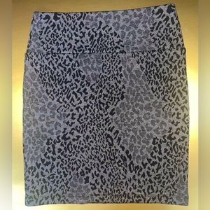 Women’s Bodycon Mini-Skirt {Size:Small}